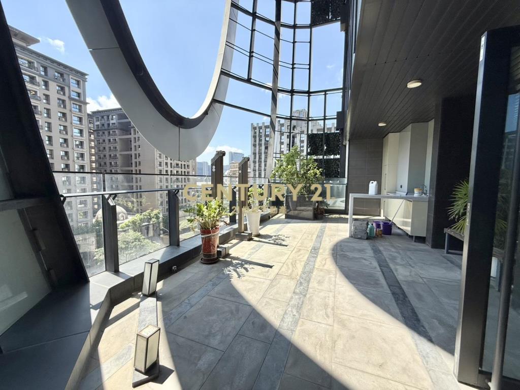 進駐南港砳建築6樓
