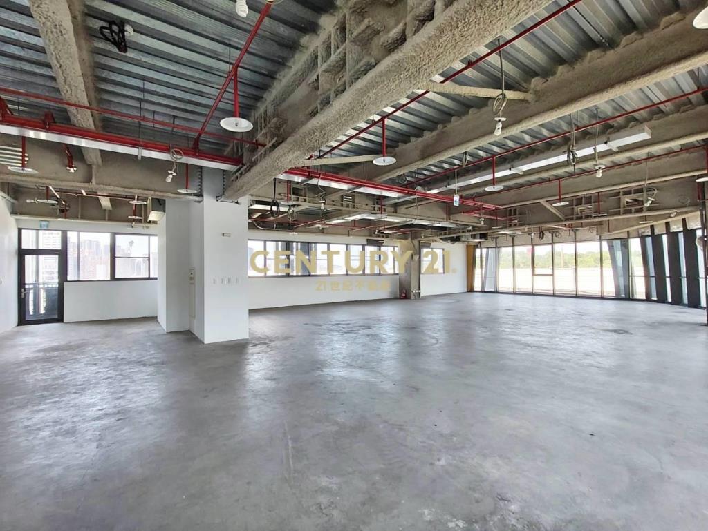 進駐南港砳建築6樓