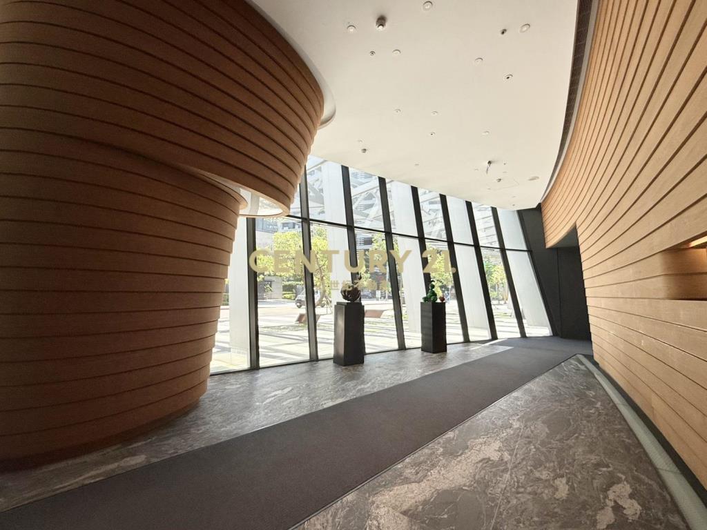 進駐南港砳建築6樓