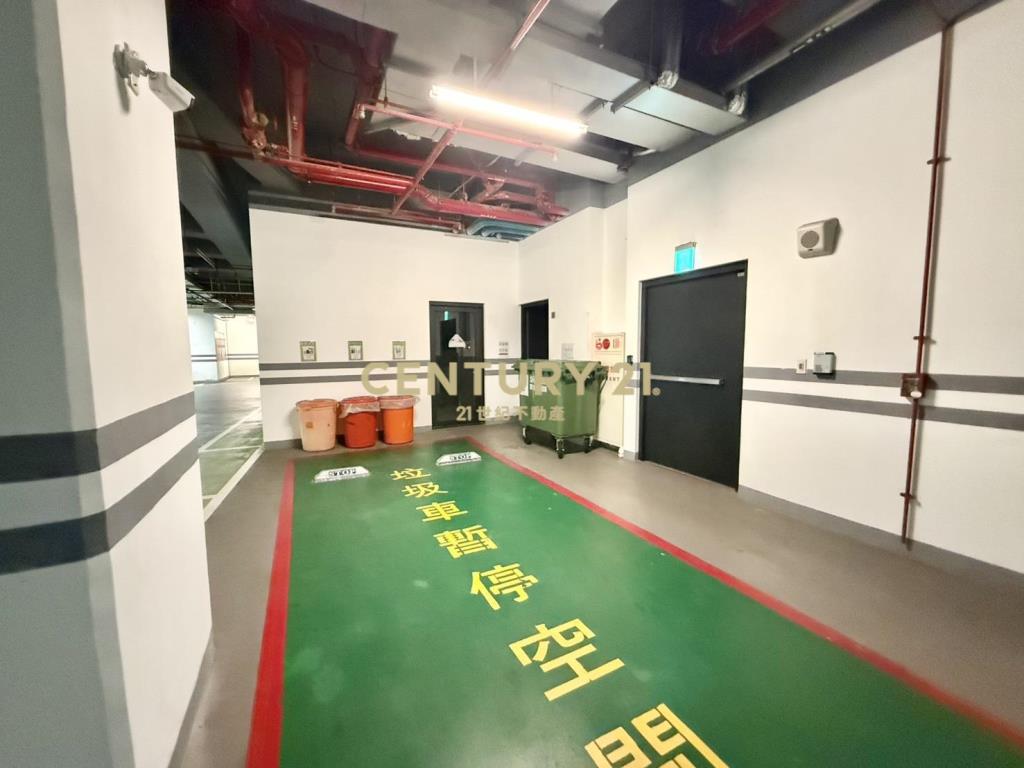 進駐南港砳建築6樓