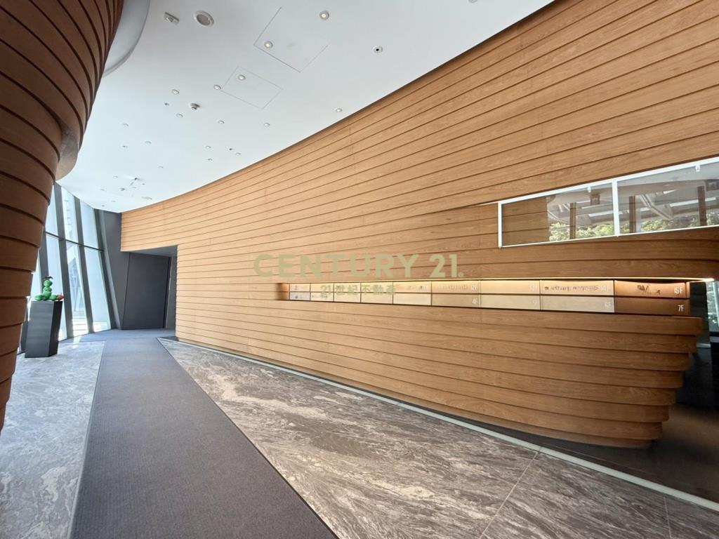 進駐南港砳建築12樓