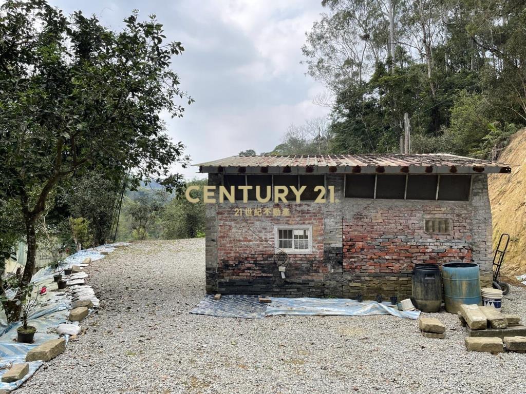 三峽區超平坦近百坪丙建+林地有水電