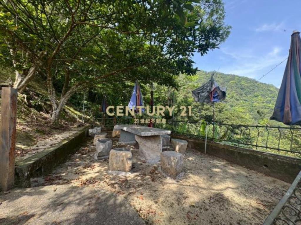 秘境山莊千坪農地有合法建物