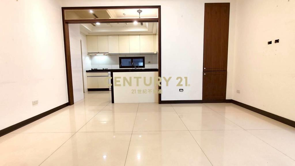 北大翡冷翠藏富臻品大四房