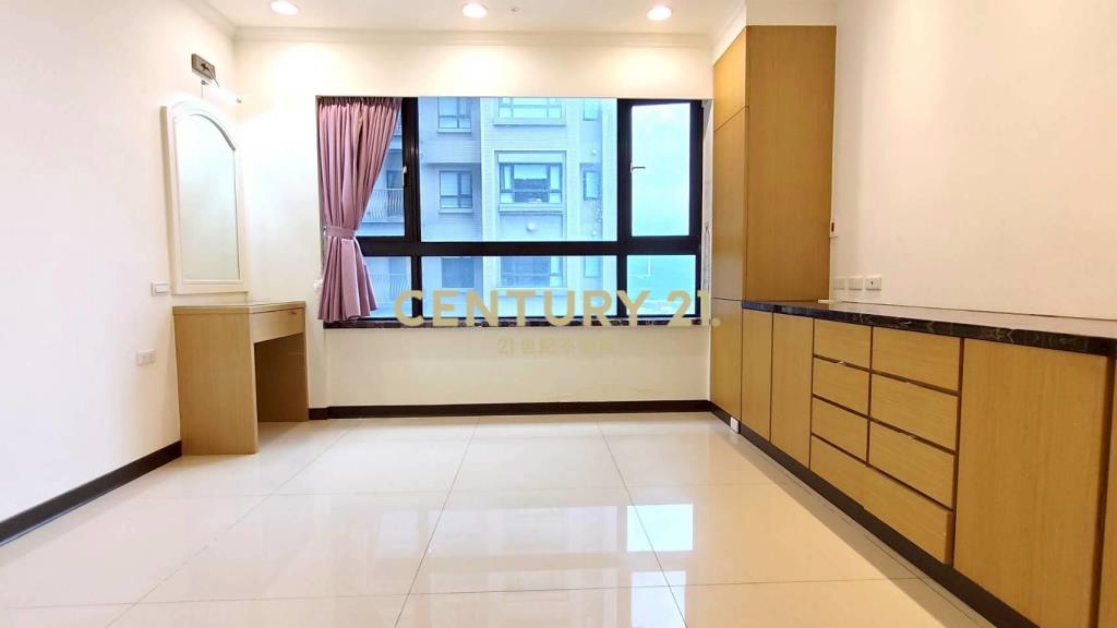 北大翡冷翠藏富臻品大四房