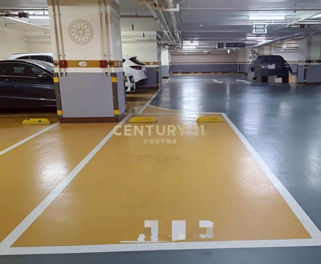 北大翡冷翠藏富臻品大四房