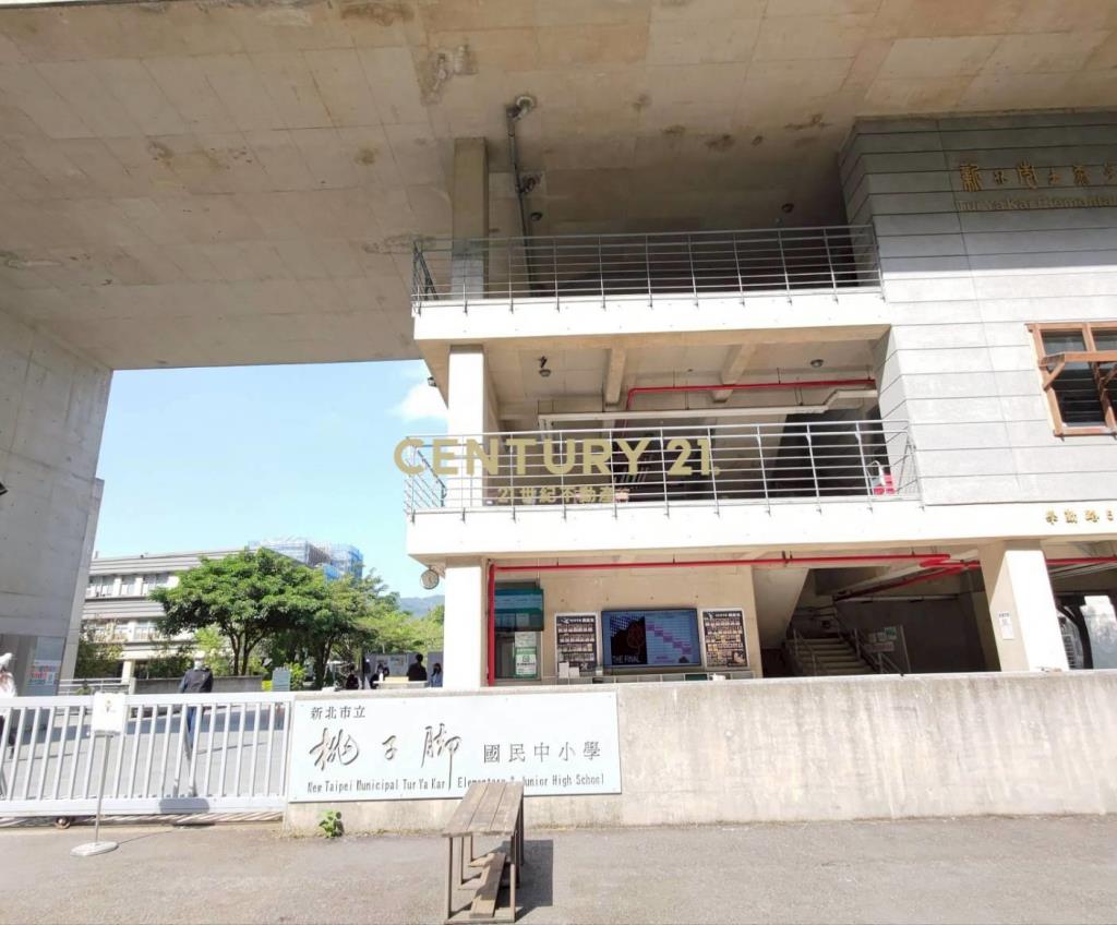 北大翡冷翠藏富臻品大四房