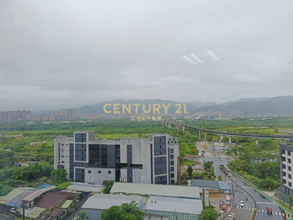 火車站山河戀景觀宅