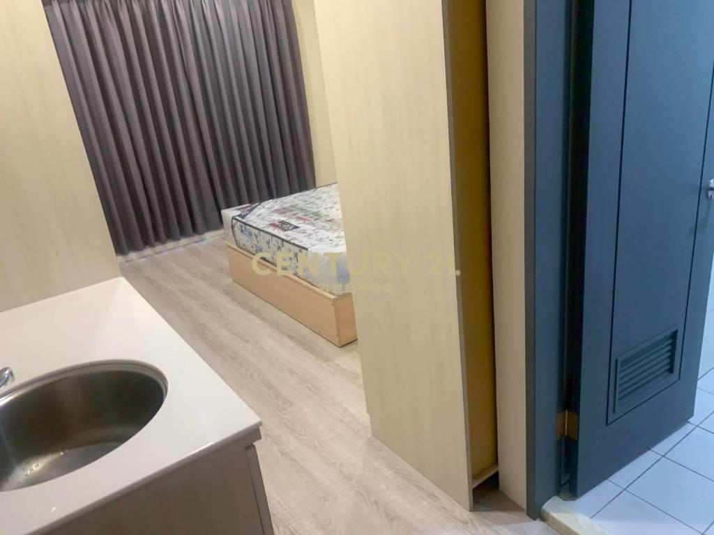 三峽台北大學達人菁英三套房滿租中