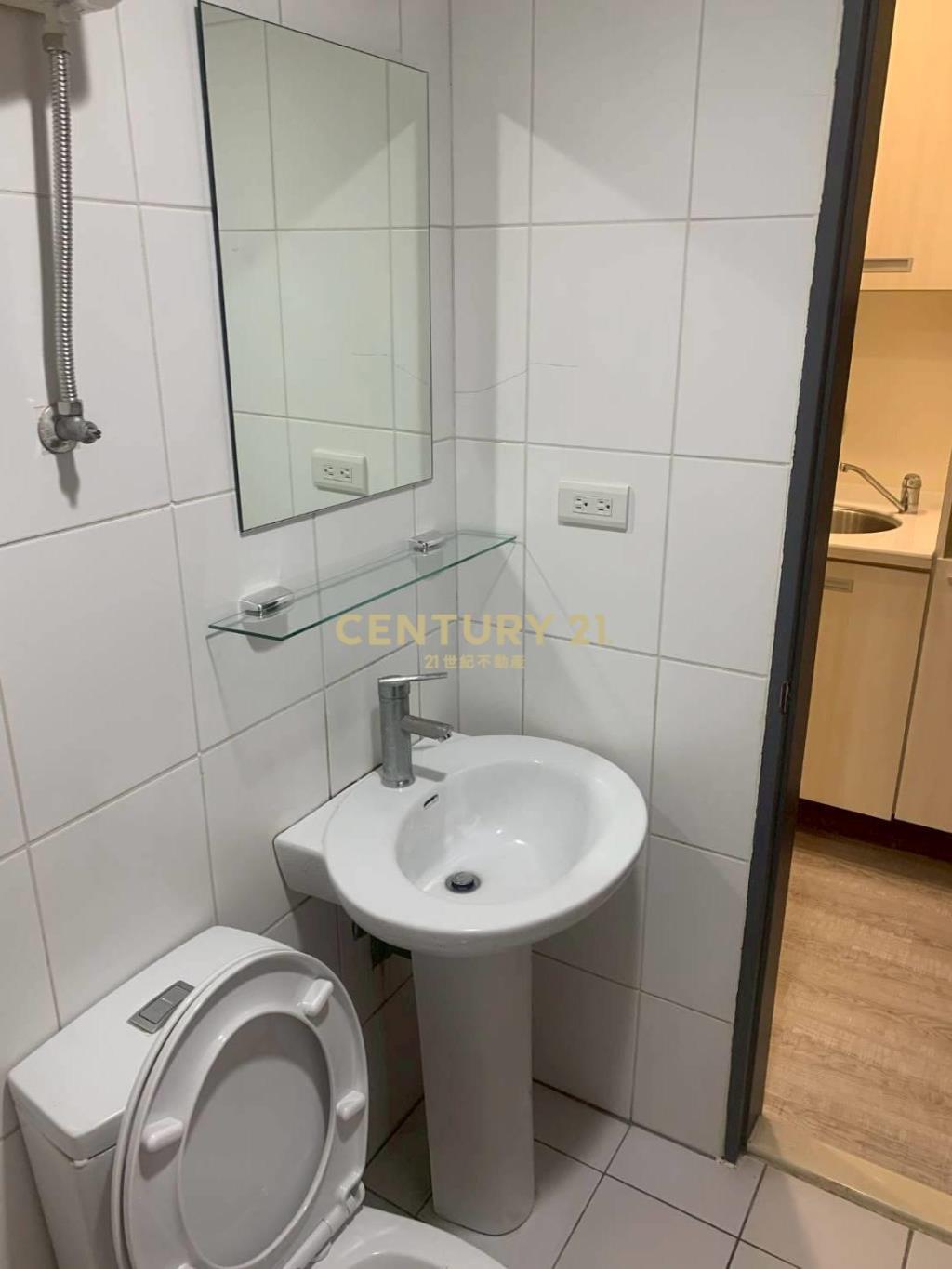 三峽台北大學達人菁英三套房滿租中