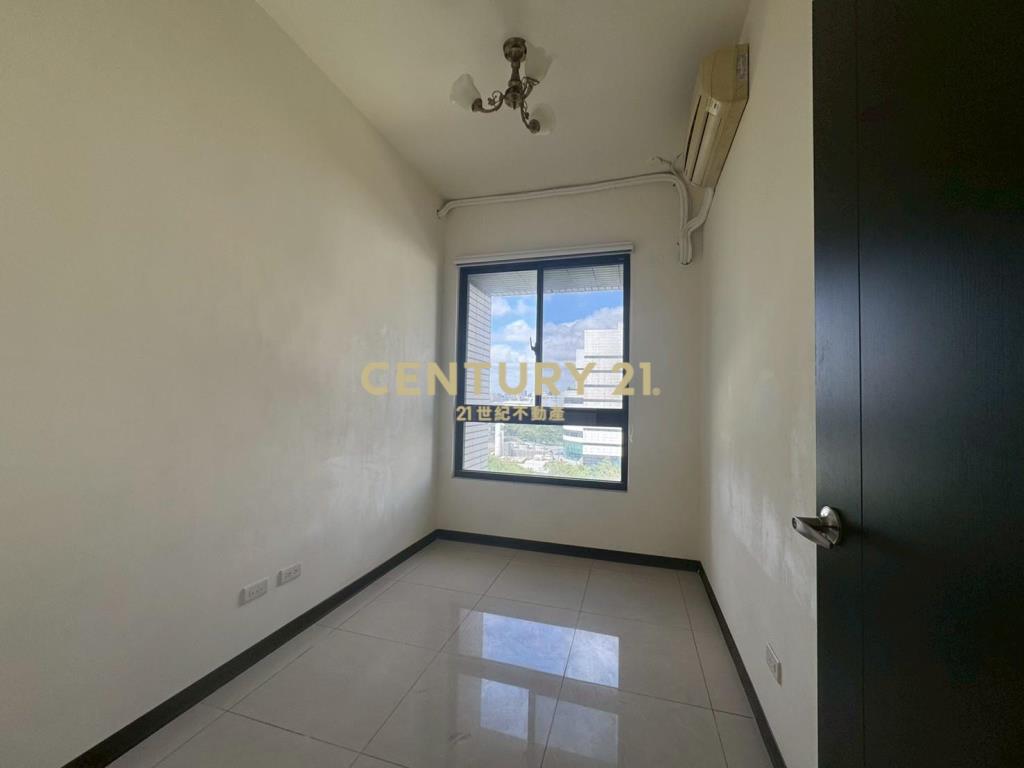 鳳鳴重劃區/幸福花園2房車