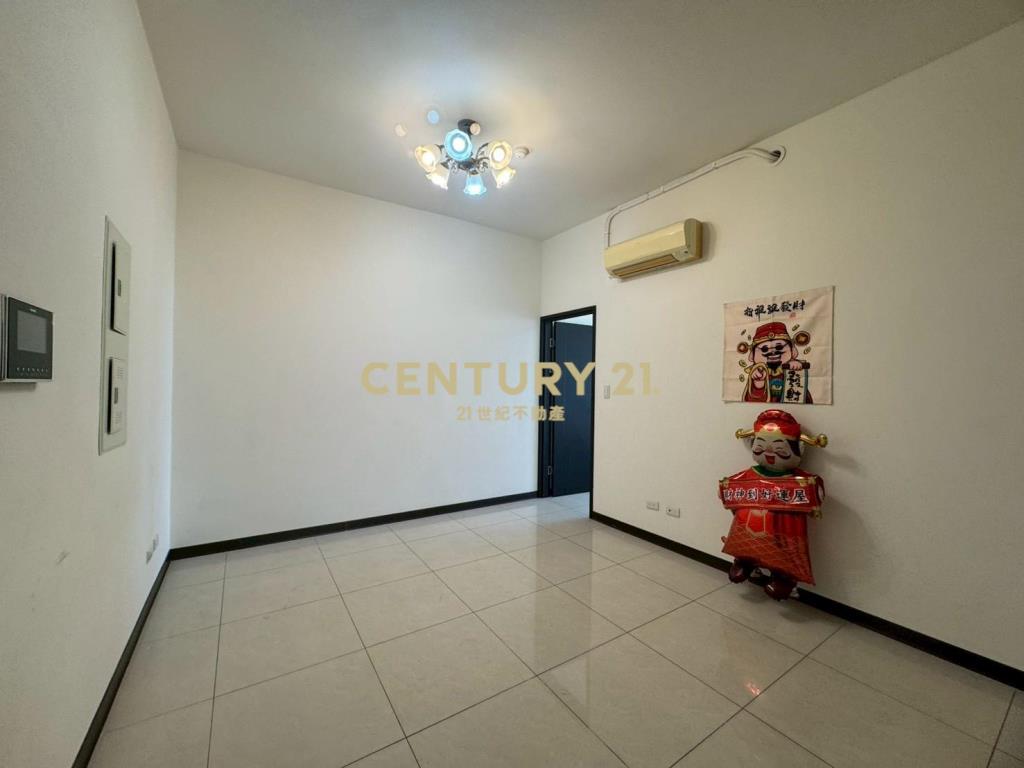 鳳鳴重劃區/幸福花園2房車