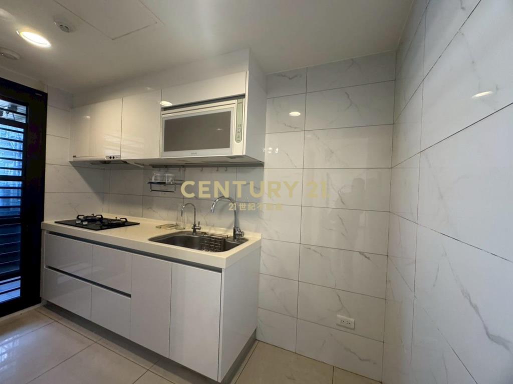 鳳鳴重劃區/幸福花園2房車