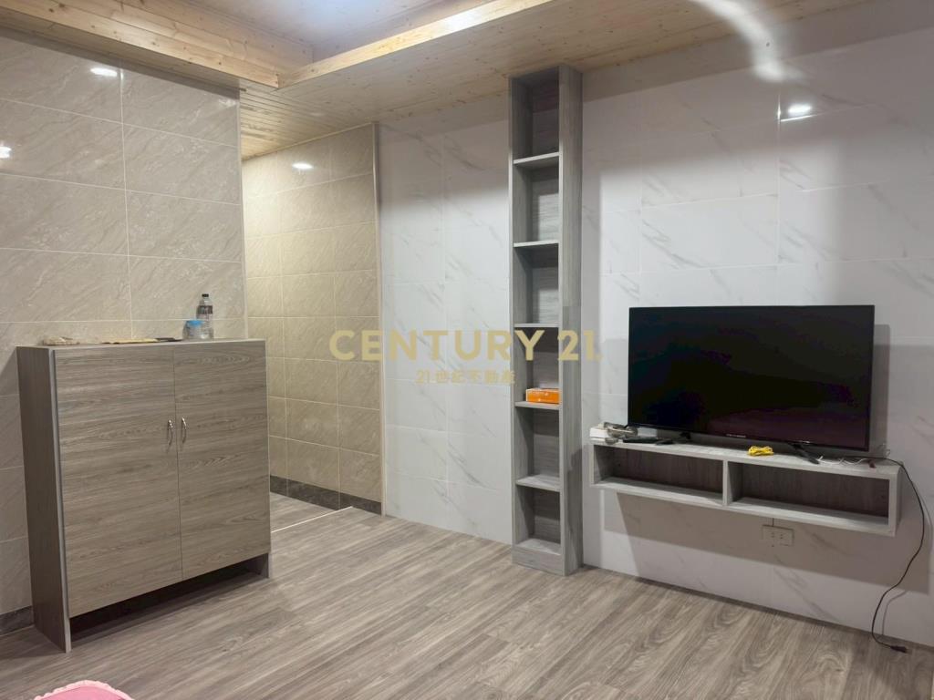 全新整修透天套房