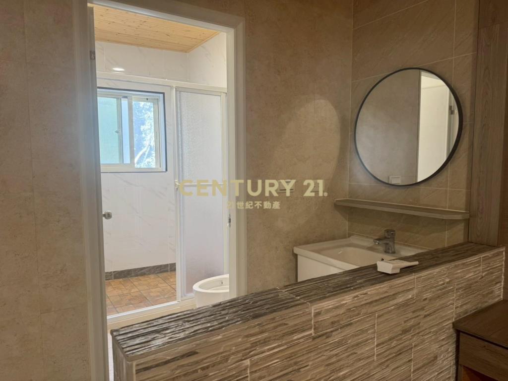 全新整修透天套房