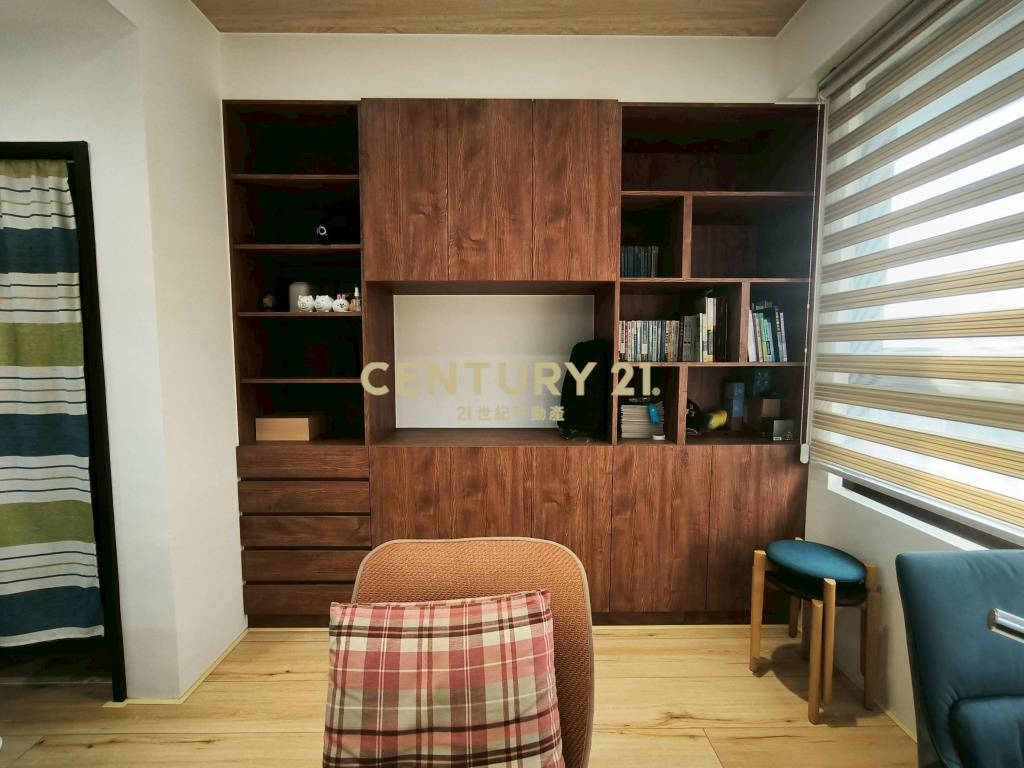 三峽櫻花景觀四改三房車位