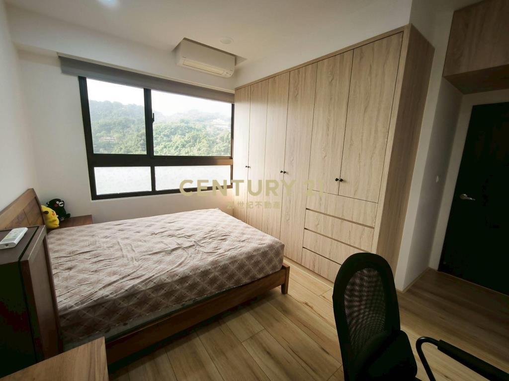 三峽櫻花景觀四改三房車位