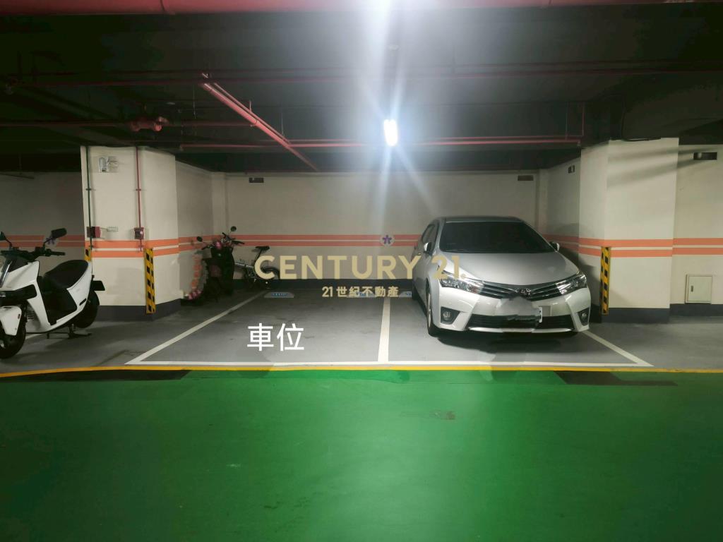 三峽櫻花景觀四改三房車位