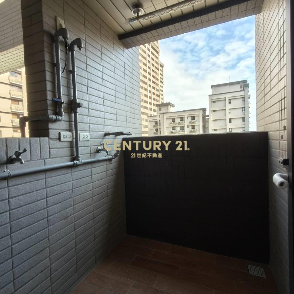 全新落成北大巴瓦邊間明亮兩房