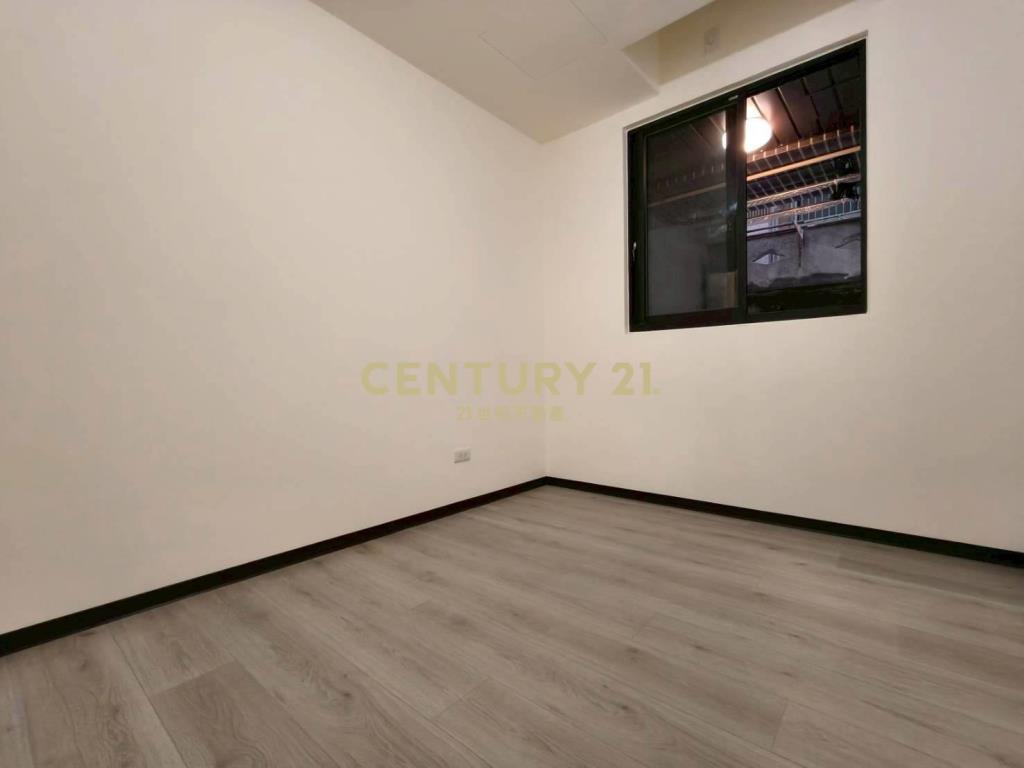 桃園易徳聚全新優質兩房車