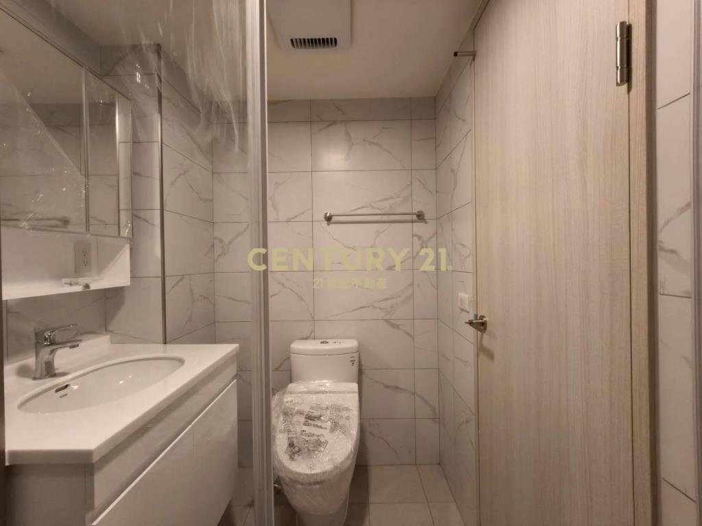 桃園易徳聚全新優質兩房車