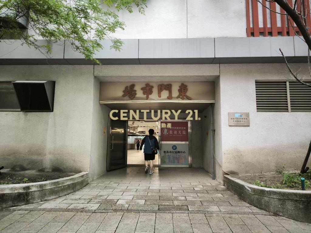 桃園易徳聚全新優質兩房車