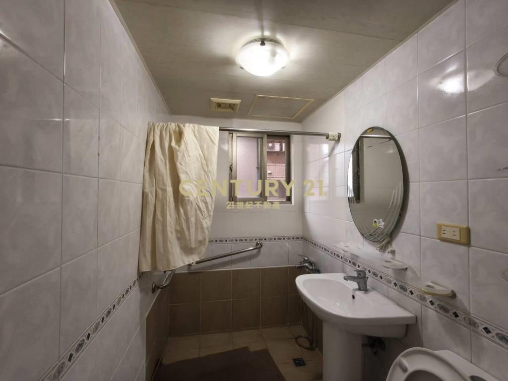 翠亨邨暖心首選三房平車