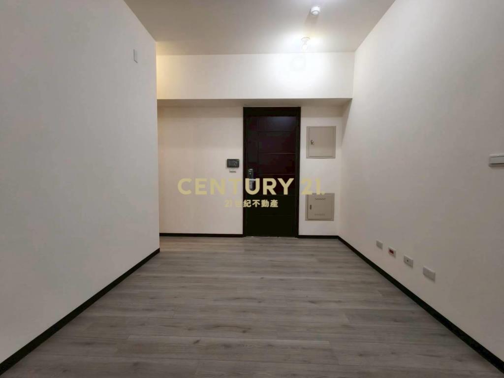 桃園易德聚全新兩房平車