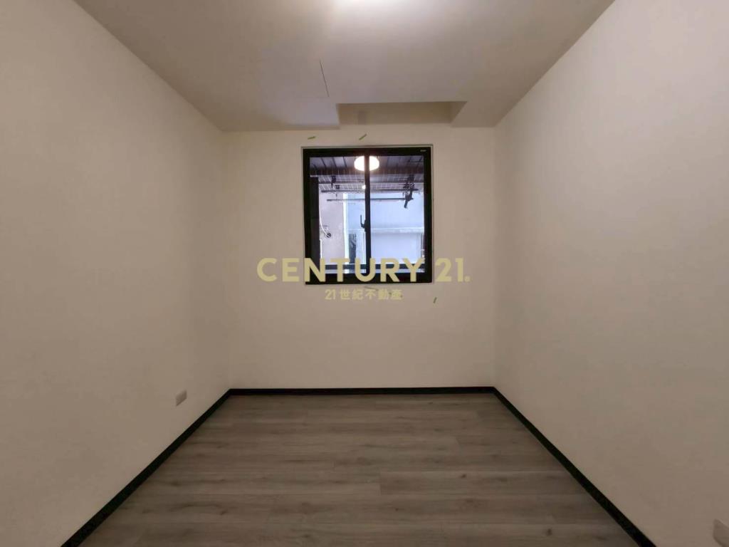 桃園易德聚全新兩房平車