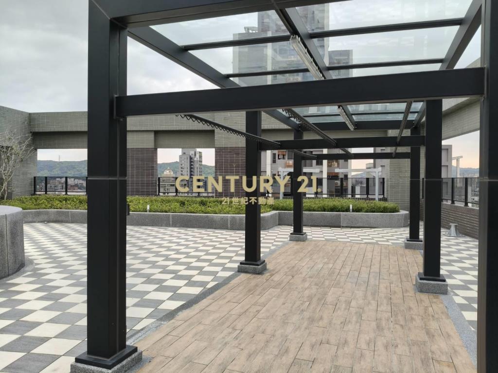 桃園易德聚全新兩房平車