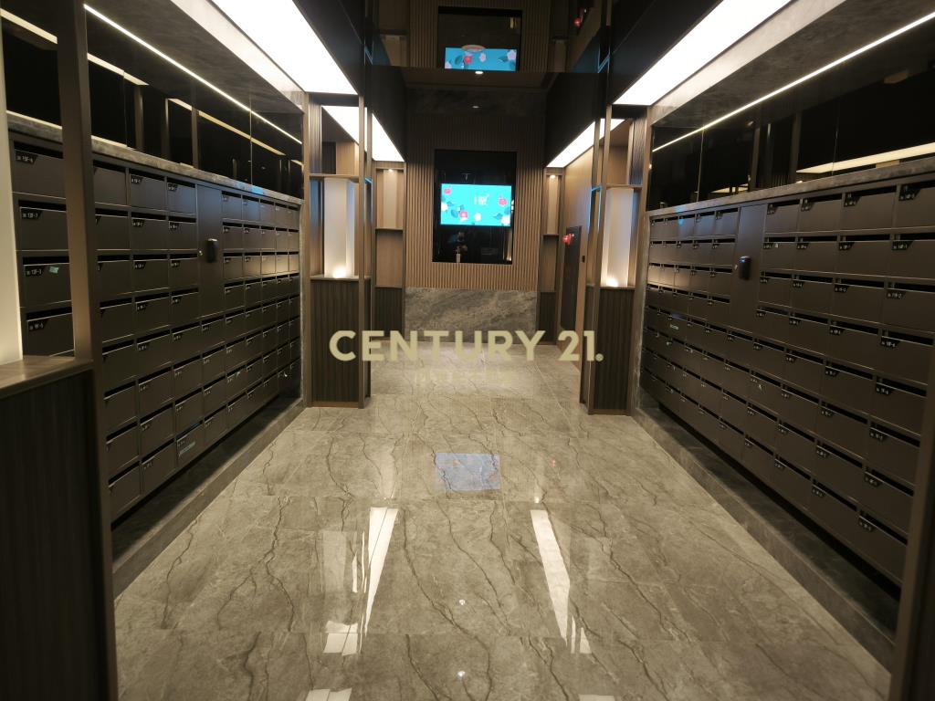 桃園易德聚全新兩房平車