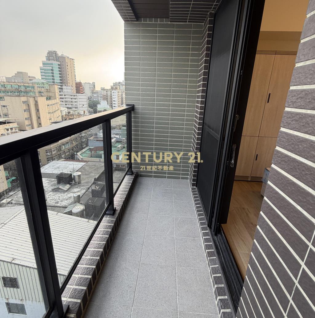 桃園站前全新全配大套房