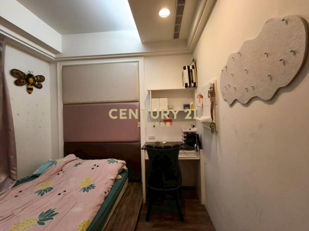 雷諾瓦3+1房雙車位