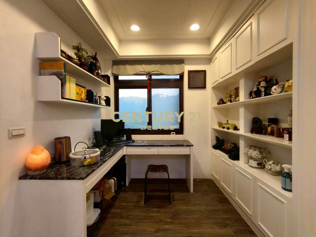 雷諾瓦3+1房雙車位