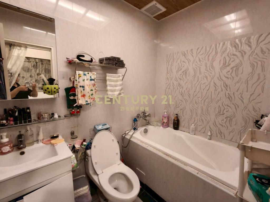 雷諾瓦3+1房雙車位