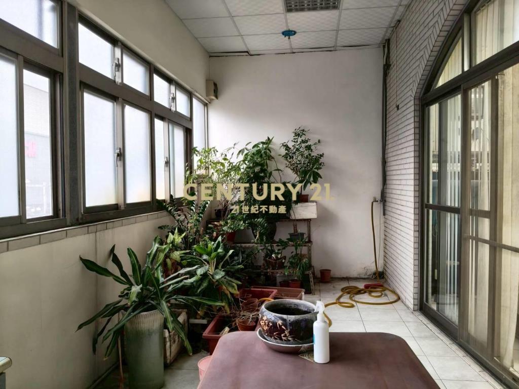 鶯歌丁工廠房10米大面寬