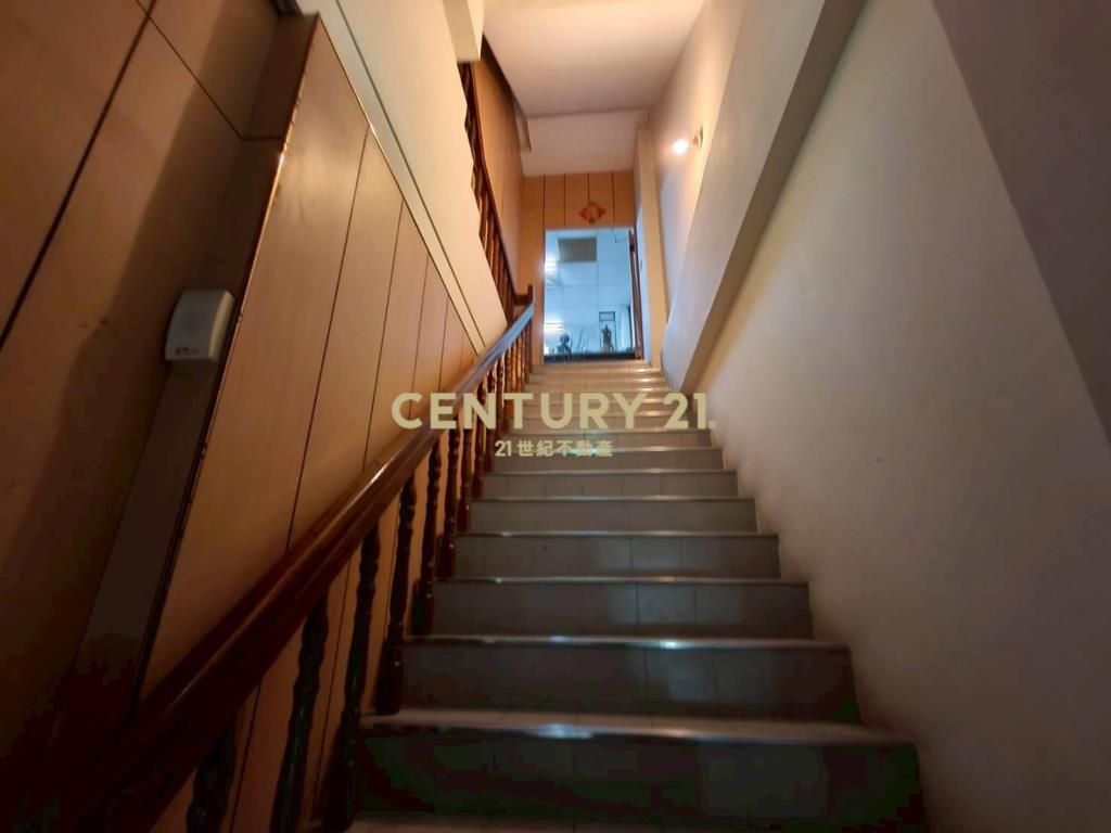 鶯歌丁工廠房10米大面寬