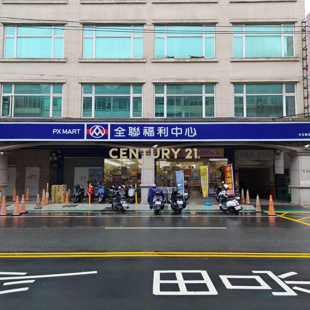 竹仁國小旁華廈三房車