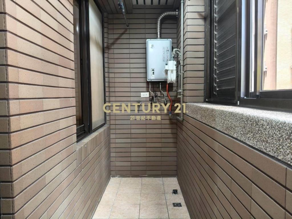 學勤樹海第一排永久景觀四房子母平車