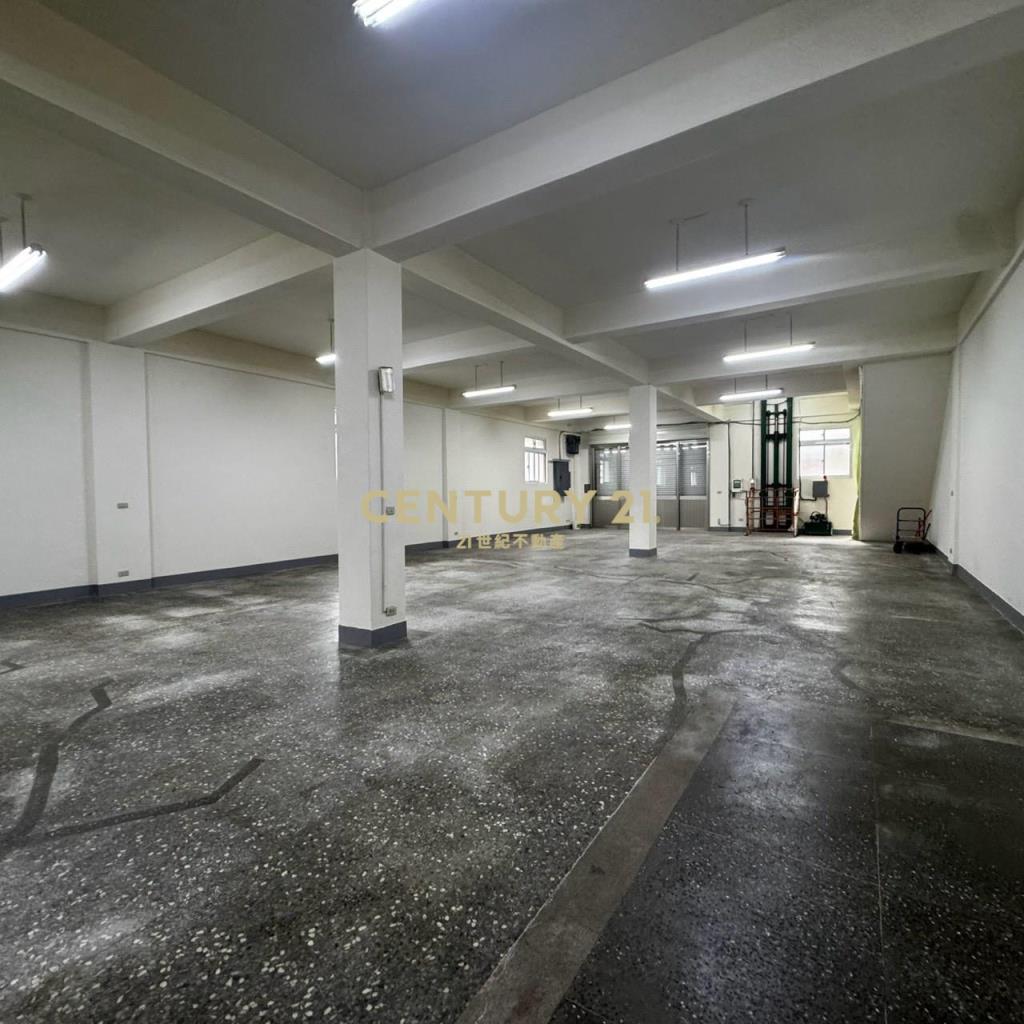 近土城交流道大暖路乙工獨棟廠辦