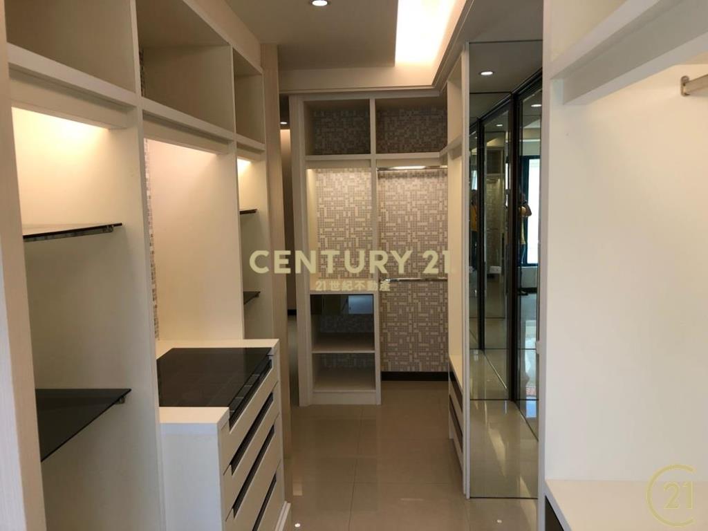 美麗花園電梯別墅