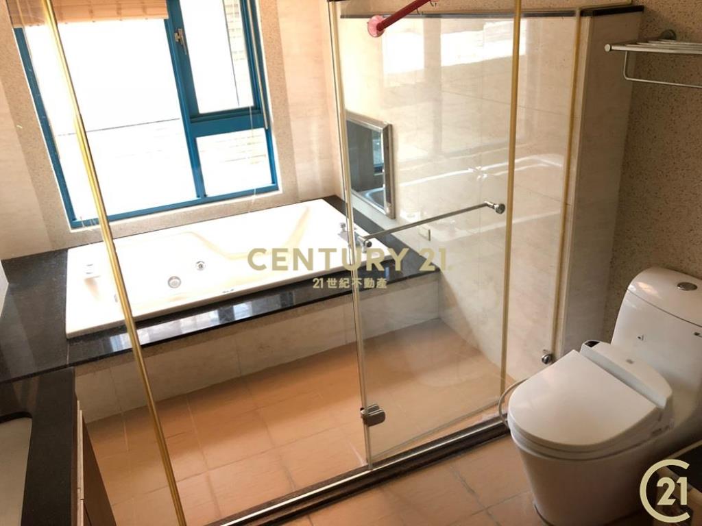 美麗花園電梯別墅