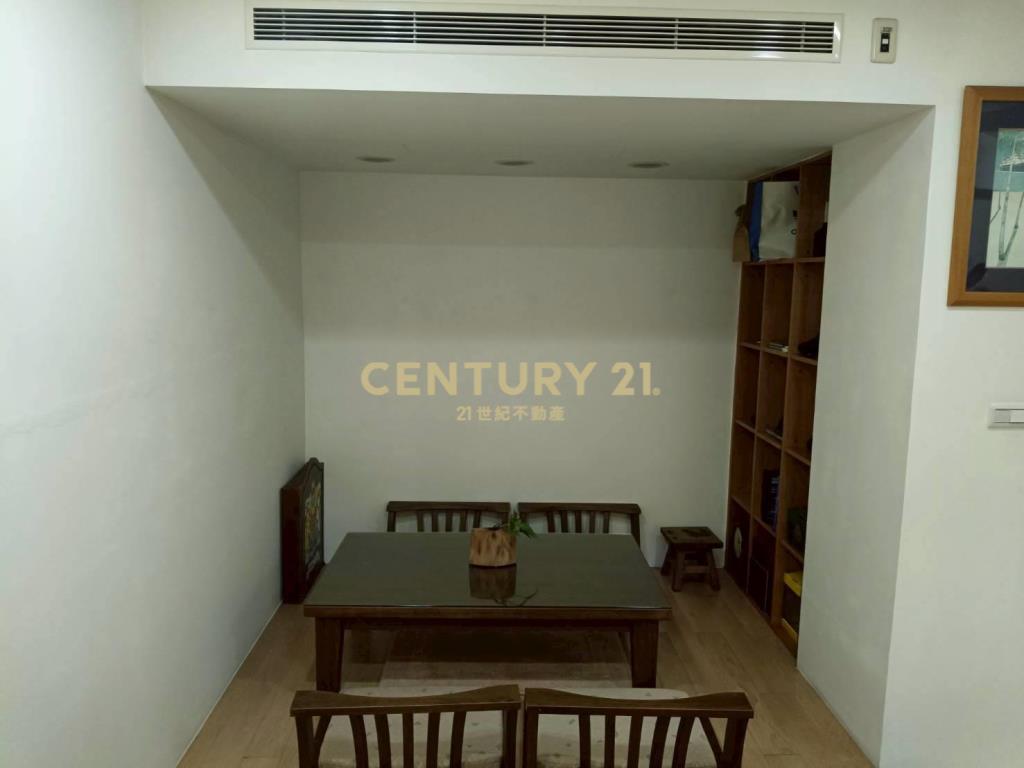 莫內花園庭外戶