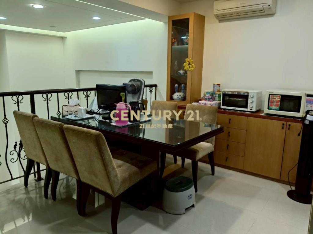 莫內花園庭外戶