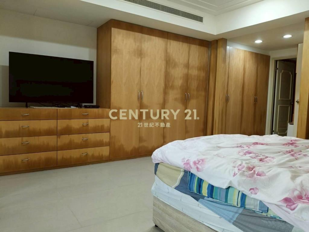 莫內花園庭外戶