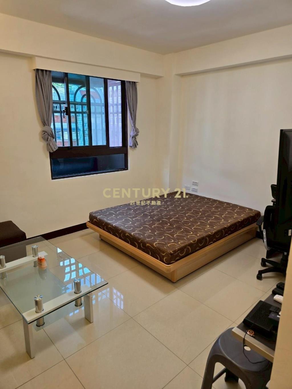 和平海景包租公