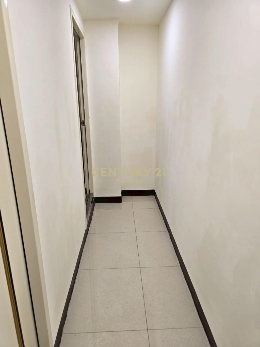 和平海景包租公