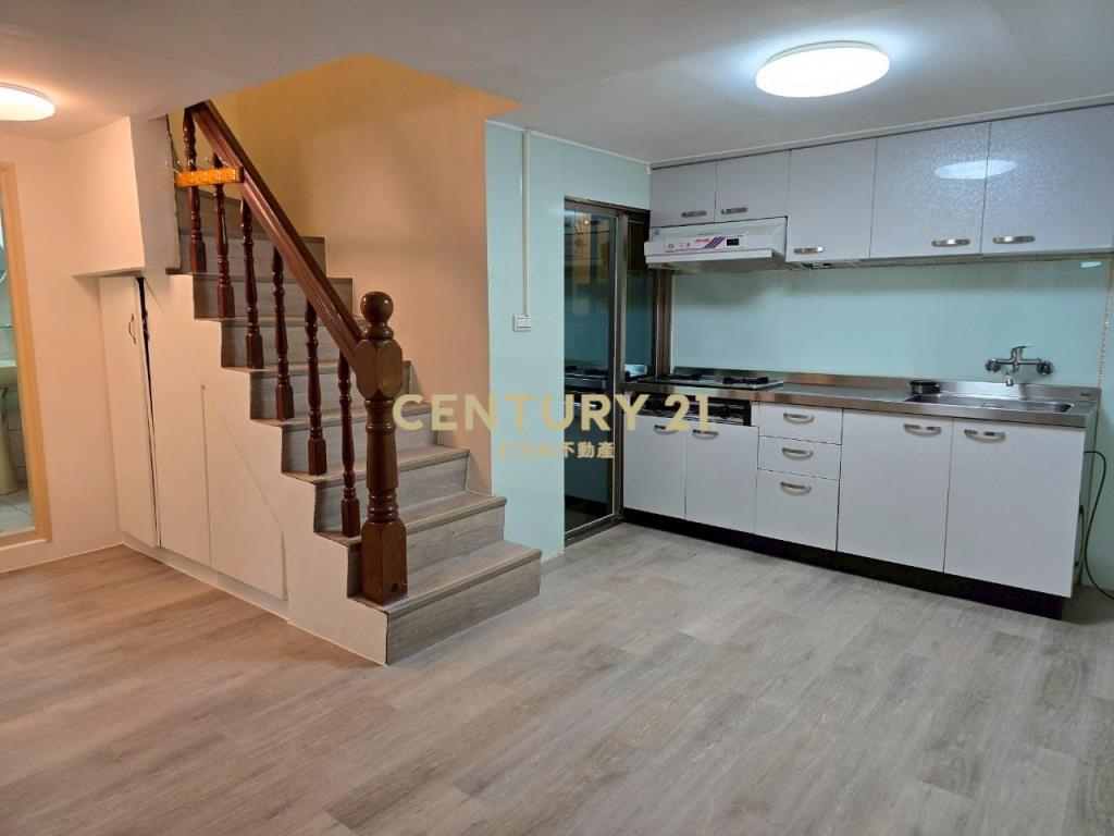 民生世界精美二樓