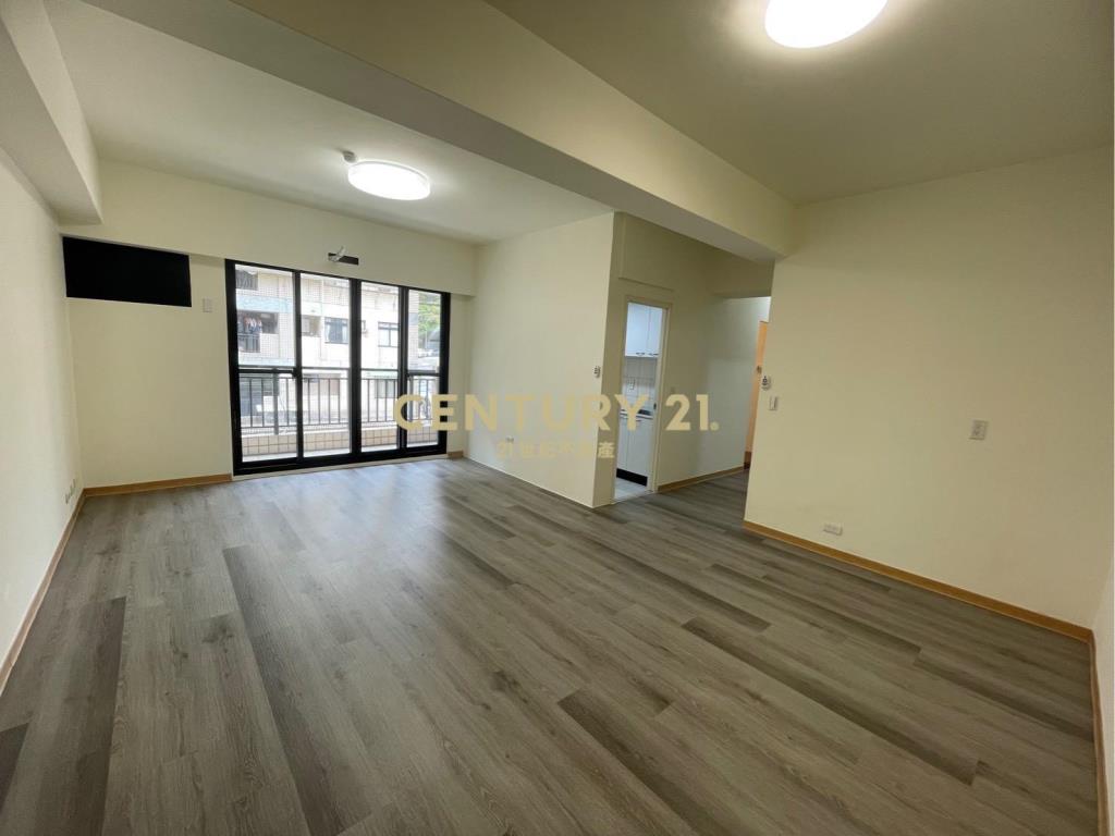 台北大國電梯三房車位