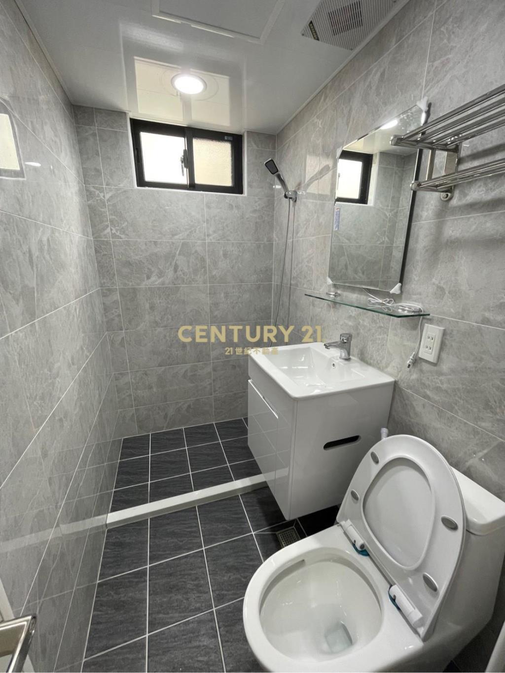 台北大國電梯三房車位